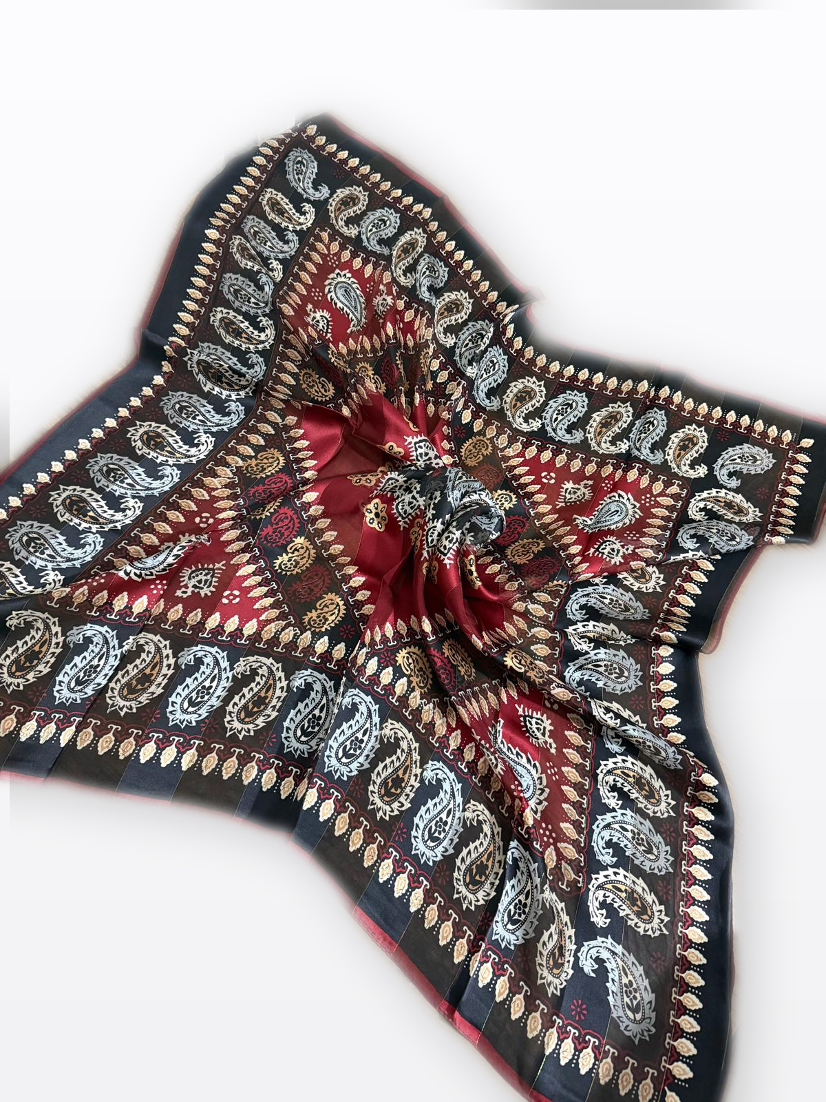 Etnik Desenli Kare Eşarp — Bordo